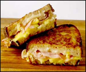 grilled ham and cheeses